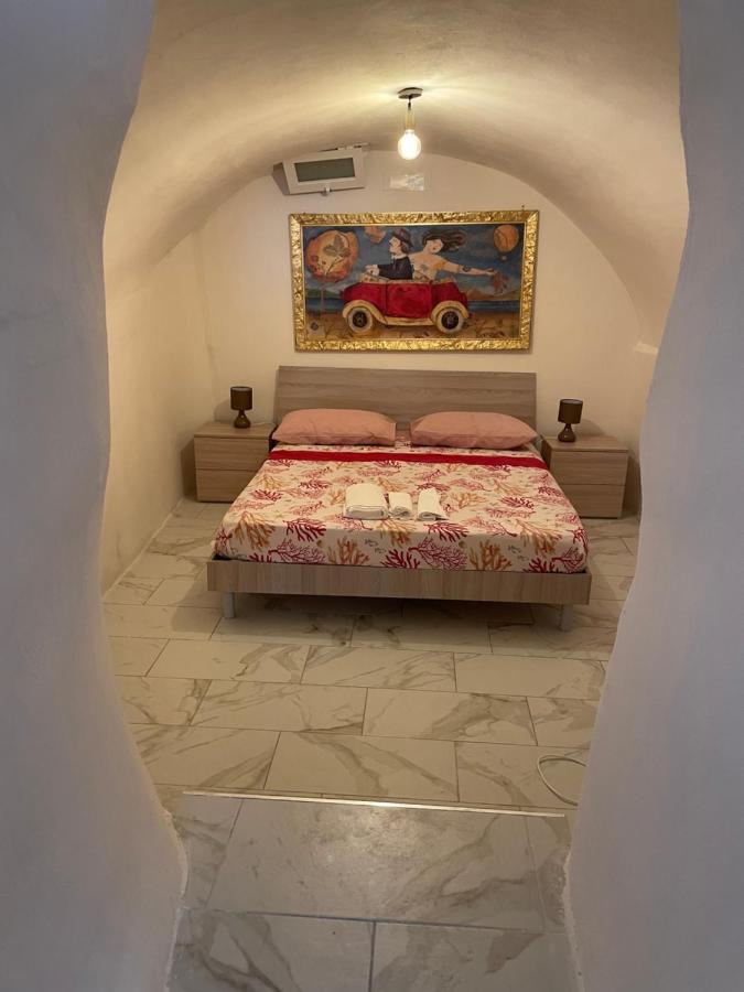 Mory&Clary Cave Palese Airport Bed & Breakfast บารี ภายนอก รูปภาพ